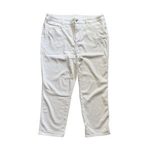 The Platinum by Chico’s Crop Jeans